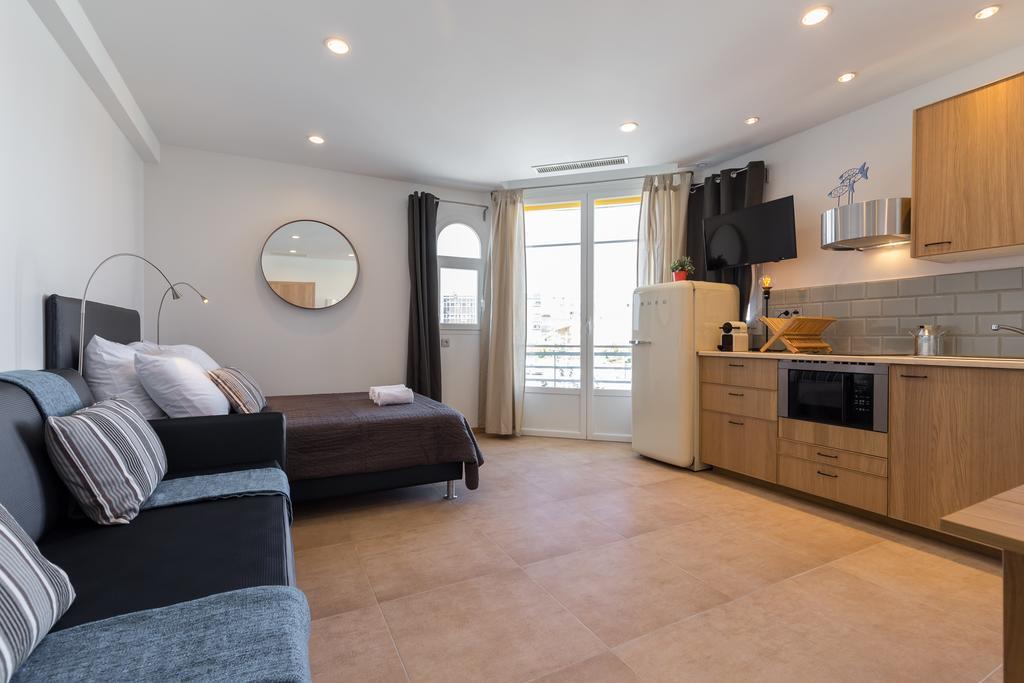Palais Saint Pierre Apartment Cagnes-sur-Mer Exterior photo