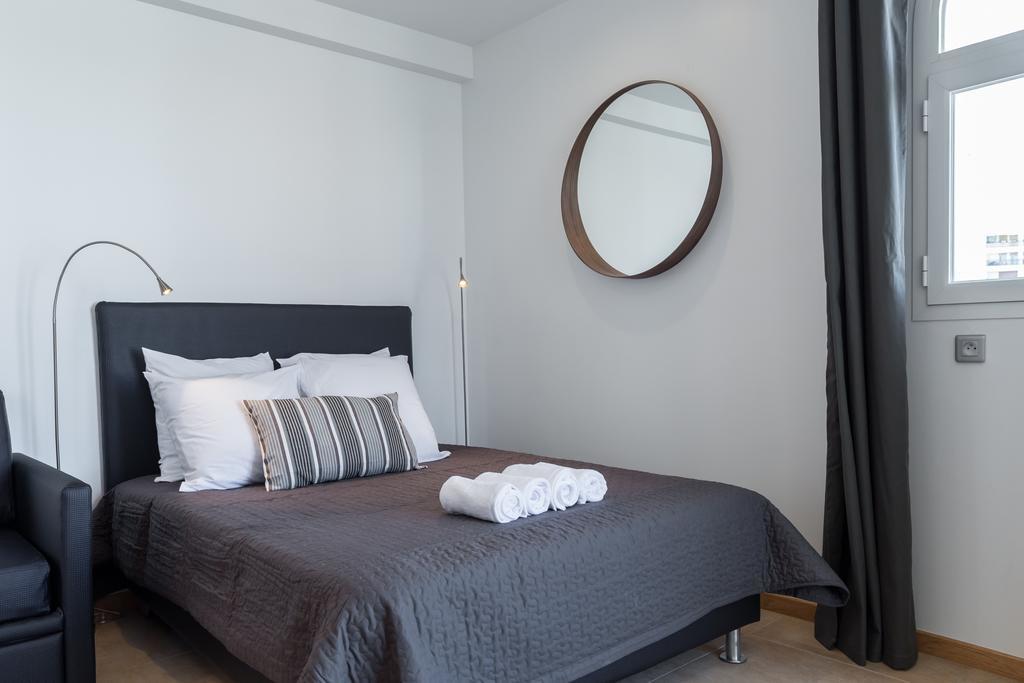 Palais Saint Pierre Apartment Cagnes-sur-Mer Exterior photo